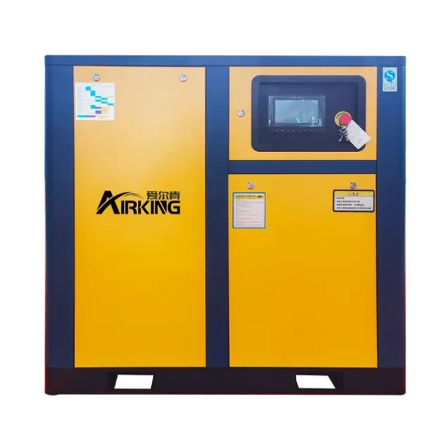 Układy chłodzenia w sprężarkach powietrza: zwiększanie niezawodności poprzez zarządzanie temperaturą